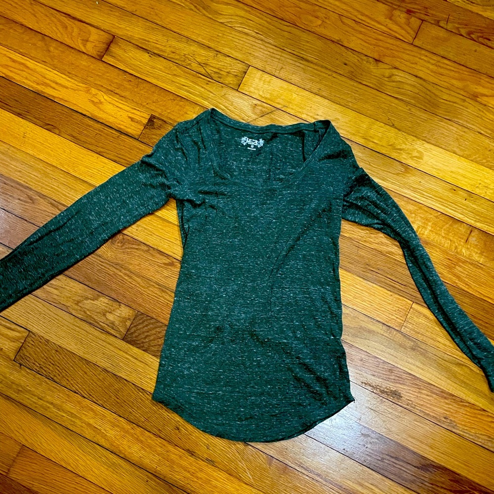 Green long sleeve, Mudd